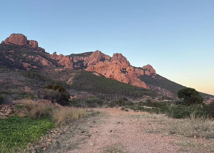 Le Grand Large - Bord De Mer- Antheor * Saint-Raphael (Var)